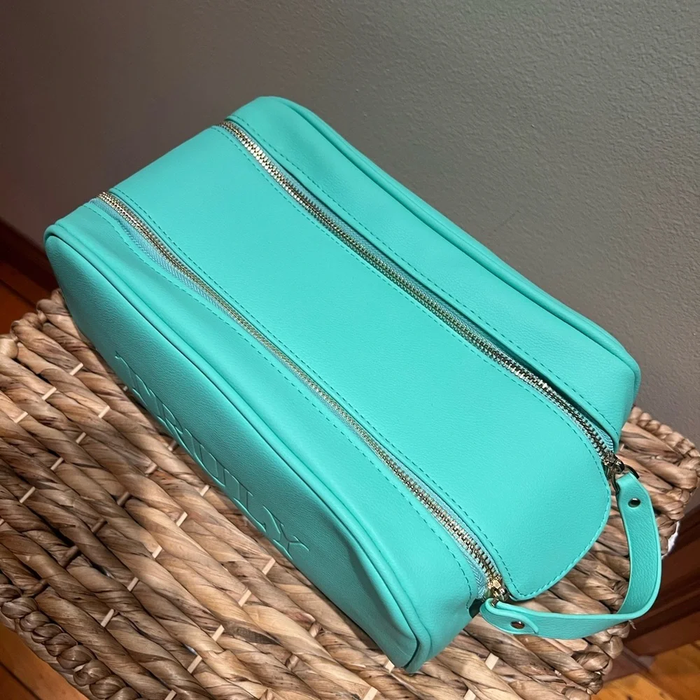 TRULY Mint Green Cosmetic Bag - Picture 3 of 5